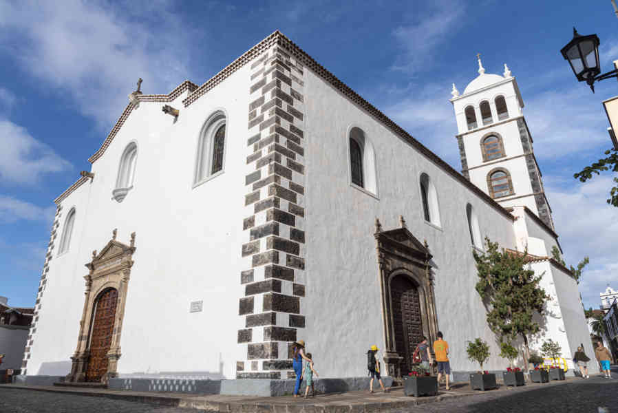 Tenerife 245 - Garachico - iglesia de Santa Ana.jpg